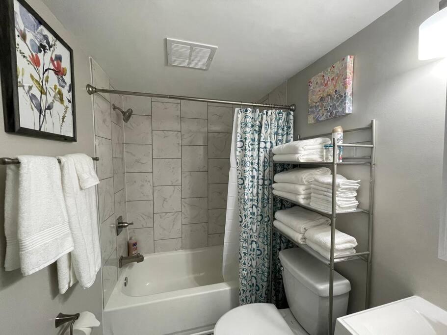 * Prime Place * Pet Friendly * King Bed * Durham Dış mekan fotoğraf